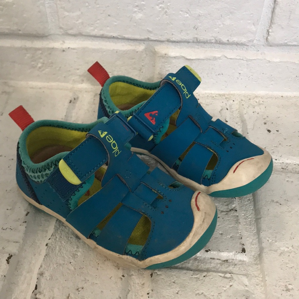 Plae Sam sandals